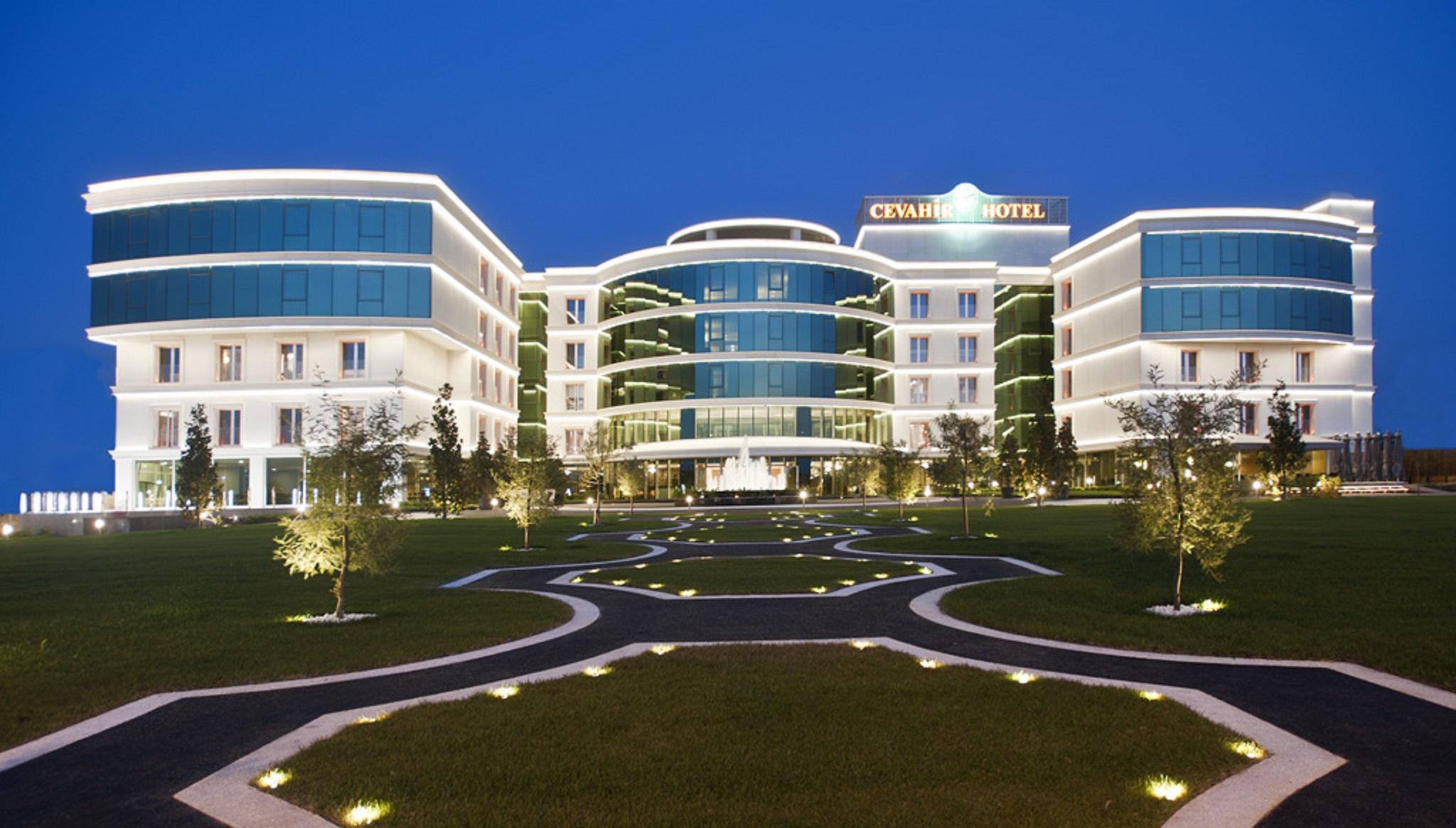 Cevahir Hotel Istanbul Asia מראה חיצוני תמונה Ceylan Intercontinental Hotel