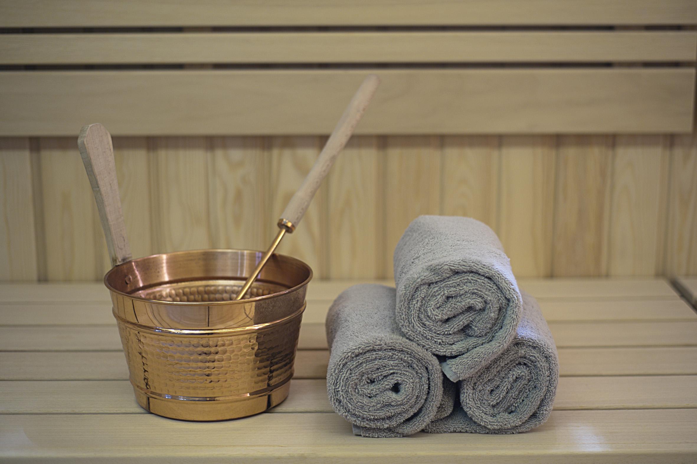Cevahir Hotel Istanbul Asia מראה חיצוני תמונה Sauna bucket and ladle