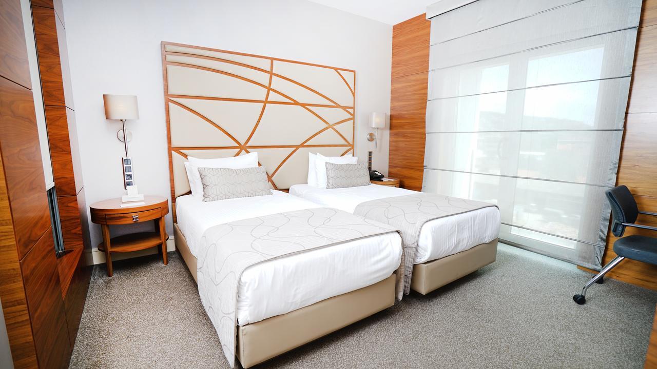 Cevahir Hotel Istanbul Asia מראה חיצוני תמונה A bedroom